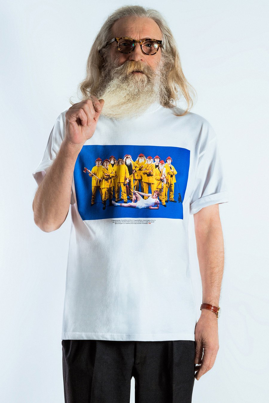 Image of TUNG TSHIRT PROMETHEUS' FAMILY